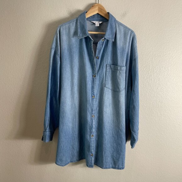 Old Navy Womens Plus 2X Boyfriend Shirt Chambray Button Up Top Oversized - Picture 8 of 11